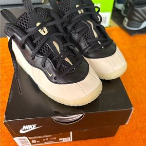 Nike Little Posite One